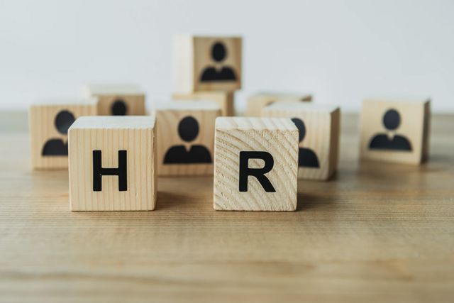 hris adalah