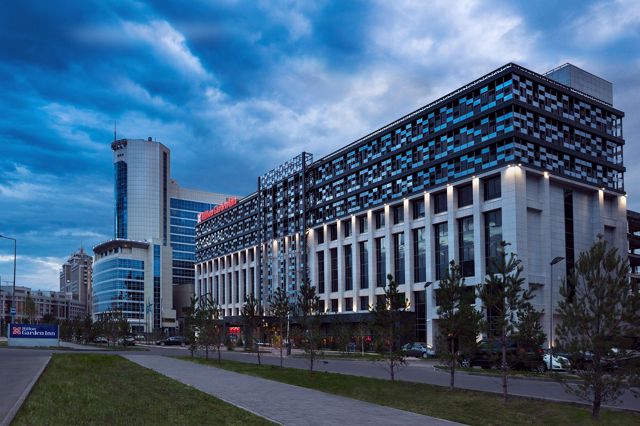 Hilton Garden Inn Astana: How clockster Reduced Report Preparation Time from a Week to One Day